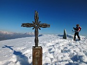 74 Alla bella crocetta di vetta del Monte Rai (1260 m)